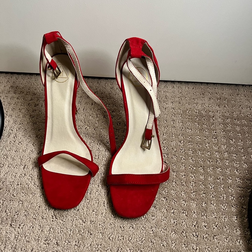 Size 40 Misguided Red Heels. Never Worn. Like Brand New